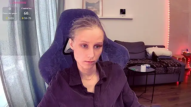 Snapshot of KatiKate chatting on July 29, 2026, 10:25 am KatiKate online show from July 29, 2026, 10:25 am