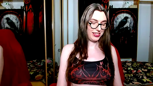 Snapshot of bluerose00 chatting on October 4, 2025, 7:15 pm bluerose00 online show from October 4, 2025, 7:15 pm