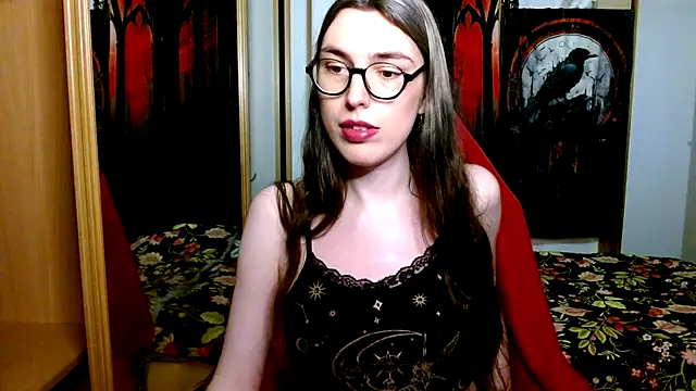 Snapshot of bluerose00 chatting on October 3, 2025, 8:21 pm bluerose00 online show from October 3, 2025, 8:21 pm