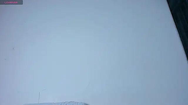 Snapshot of alaia_L chatting on December 6, 2024, 7:37 am alaia L online show from December 6, 2024, 7:37 am