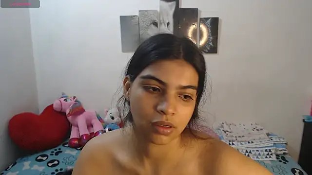Snapshot of Pocahontas_Princess_ chatting on October 7, 2025, 2:29 pm Pocahontas Princess online show from October 7, 2025, 2:29 pm