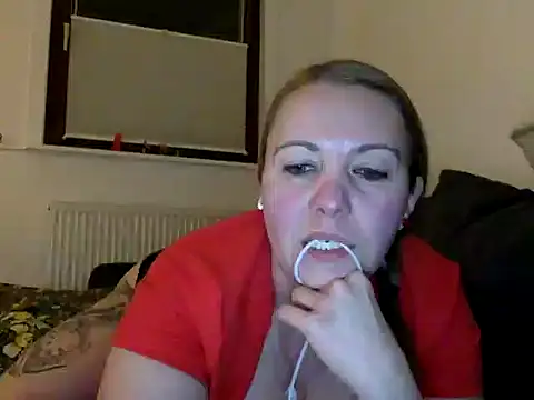 MadaHoney online show from March 7, 2026, 10:48 pm