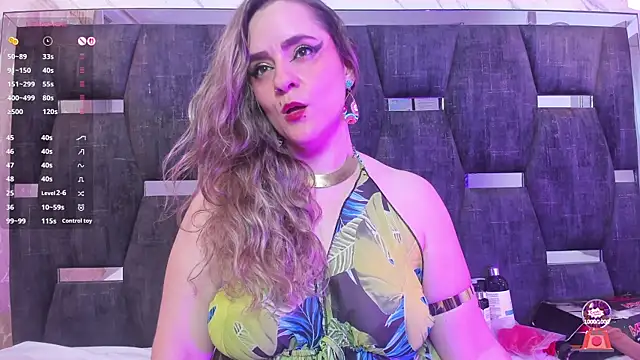 GinnaGrace online show from September 27, 2025, 12:55 pm