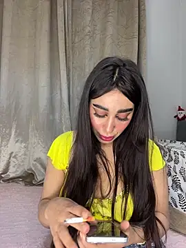 Meryem Queen online show from April 14, 2026, 10:26 pm