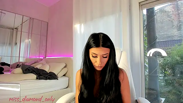 Snapshot of missdiamond_ chatting on October 20, 2025, 6:26 am missdiamond online show from October 20, 2025, 6:26 am