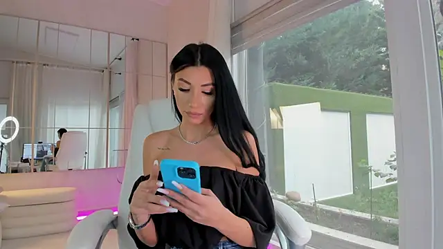 Snapshot of missdiamond_ chatting on November 4, 2025, 8:07 am missdiamond online show from November 4, 2025, 8:07 am