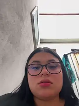 Snapshot of alissonfernandez_ chatting on May 30, 2026, 9:31 pm alissonfernandez online show from May 30, 2026, 9:31 pm