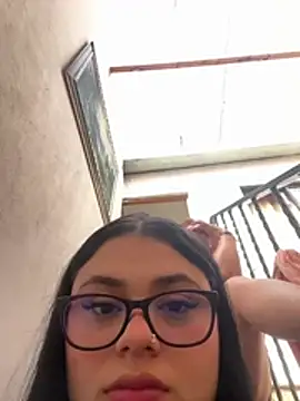 Snapshot of alissonfernandez_ chatting on May 24, 2026, 6:41 pm alissonfernandez online show from May 24, 2026, 6:41 pm