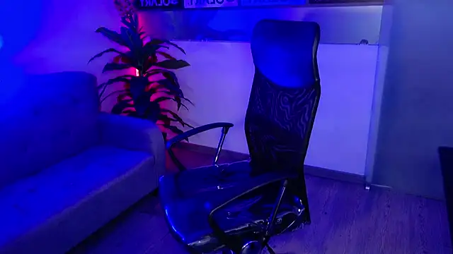 Snapshot of Lovely_celeste chatting on October 26, 2025, 2:45 am Lovely celeste online show from October 26, 2025, 2:45 am