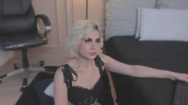 Snapshot of marian_pinzon chatting on January 16, 2026, 7:07 pm marian pinzon online show from January 16, 2026, 7:07 pm