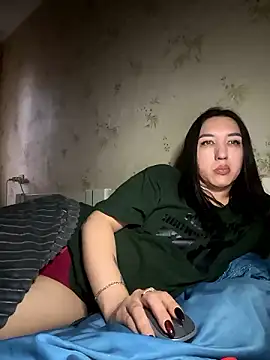 Naughtbestia hot online show from December 2, 2024, 7:09 am