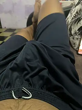 Desiboy   21 online show from March 21, 2025, 5:02 pm