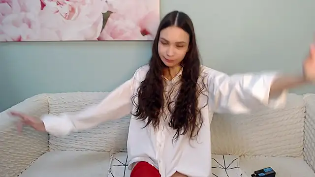 Snapshot of AmyJonas chatting on March 6, 2025, 10:52 am AmyJonas online show from March 6, 2025, 10:52 am