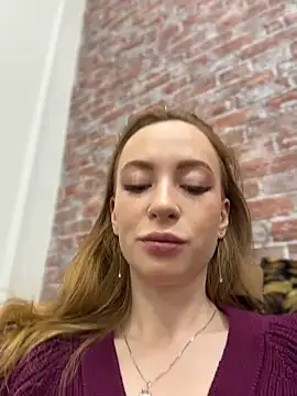 Snapshot of _AngelMoon_ chatting on November 27, 2025, 3:40 am AngelMoon online show from November 27, 2025, 3:40 am