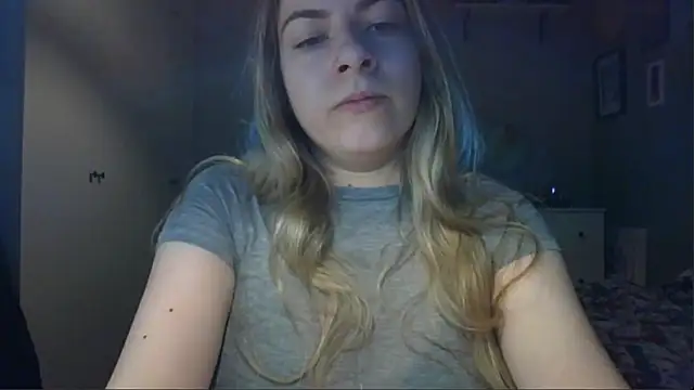 Snapshot of ROSIEx_sweet chatting on April 28, 2026, 6:51 am ROSIEx sweet online show from April 28, 2026, 6:51 am