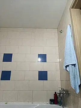 Snapshot of kila_lo chatting on January 18, 2025, 9:55 pm kila lo online show from January 18, 2025, 9:55 pm