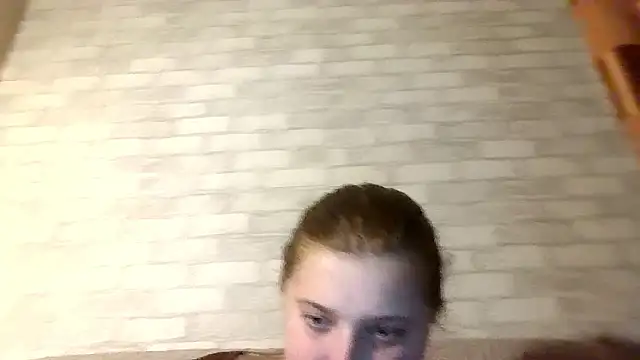 kila lo online show from March 9, 2026, 6:55 pm