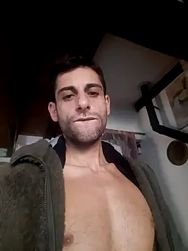Snapshot of MrTamburine22 chatting on December 11, 2024, 1:39 pm MrTamburine22 online show from December 11, 2024, 1:39 pm