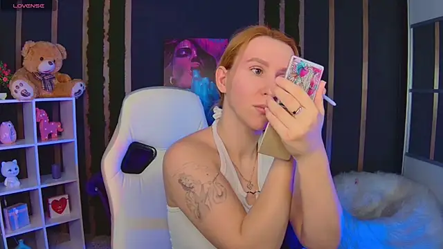 AliceBYKiss online show from February 23, 2026, 6:03 am