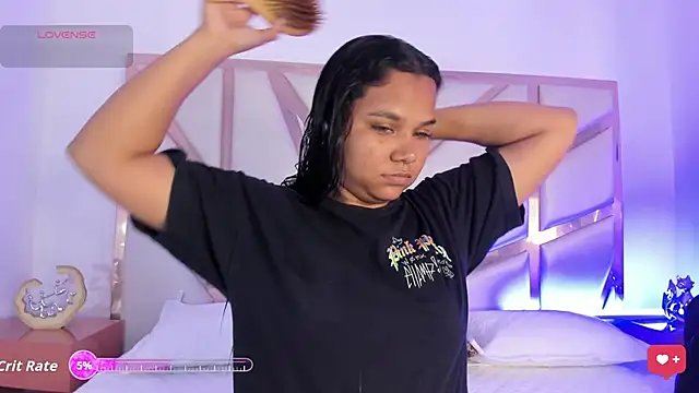 Snapshot of Carolina_Evanss chatting on September 20, 2025, 11:48 am Carolina Evanss online show from September 20, 2025, 11:48 am