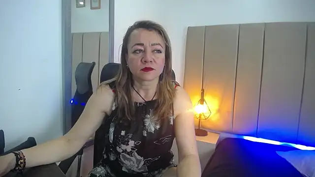 Snapshot of Lupiita223 chatting on March 5, 2025, 12:55 pm Lupiita223 online show from March 5, 2025, 12:55 pm