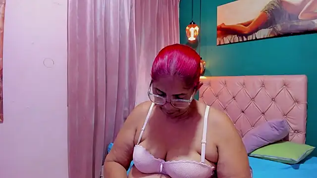 renata milf  online show from January 13, 2026, 11:58 am