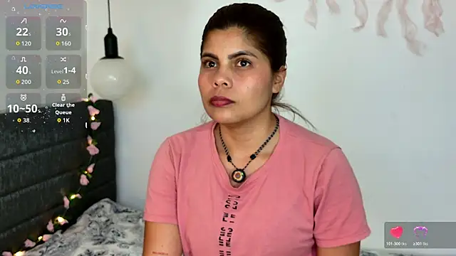 cutehanna1 online show from February 12, 2026, 9:47 pm