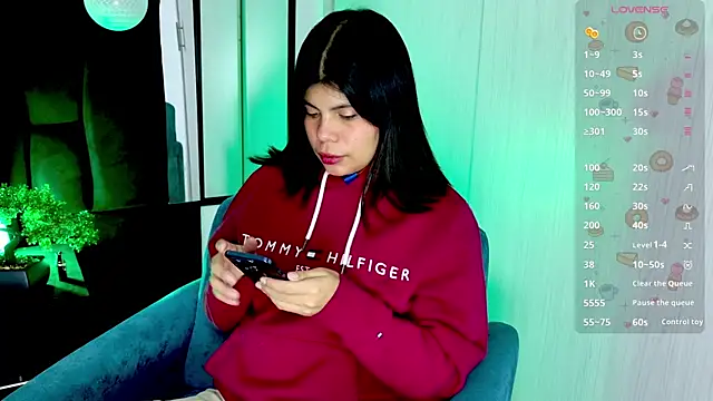 Snapshot of cutehanna1 chatting on September 19, 2025, 11:09 pm cutehanna1 online show from September 19, 2025, 11:09 pm