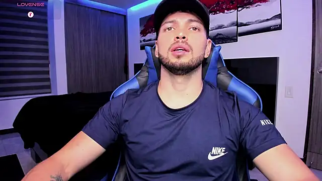 Snapshot of nick_klaus chatting on April 1, 2026, 12:13 am nick klaus online show from April 1, 2026, 12:13 am