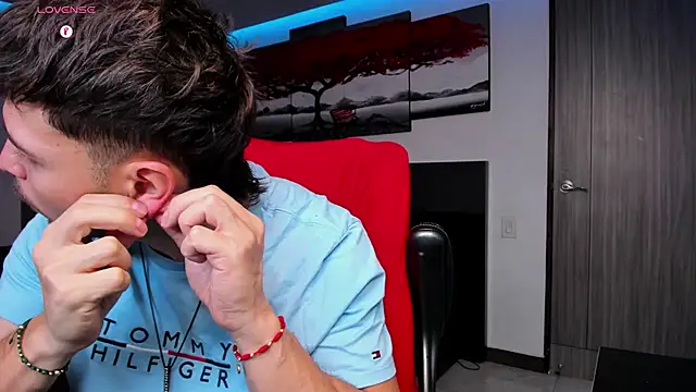 Snapshot of nick_klaus chatting on March 16, 2026, 10:23 pm nick klaus online show from March 16, 2026, 10:23 pm