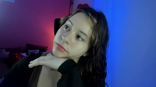 agnes 213 online show from February 6, 2026, 2:13 pm