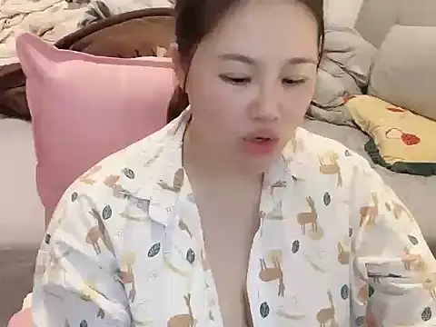 Snapshot of CE-A699 chatting on February 24, 2026, 8:04 am CE-A699 online show from February 24, 2026, 8:04 am