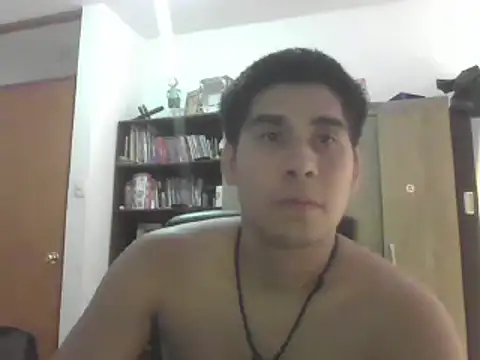 Snapshot of estudiante69 chatting on March 2, 2025, 8:03 pm estudiante69 online show from March 2, 2025, 8:03 pm