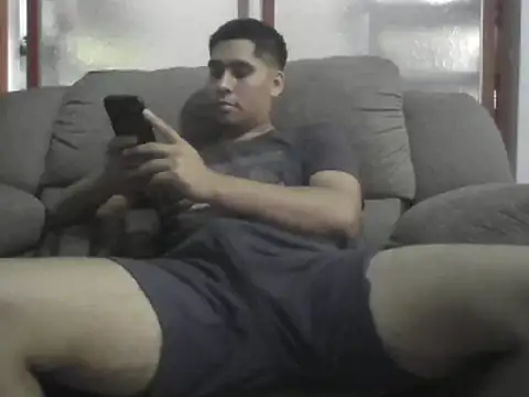 Snapshot of estudiante69 chatting on January 31, 2025, 9:48 pm estudiante69 online show from January 31, 2025, 9:48 pm
