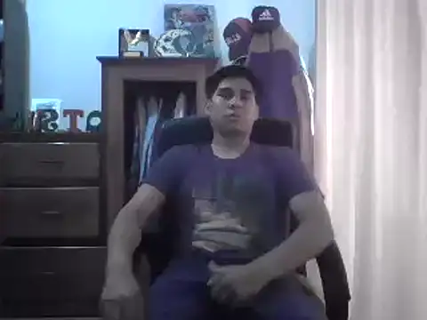 Snapshot of estudiante69 chatting on December 5, 2024, 10:39 pm estudiante69 online show from December 5, 2024, 10:39 pm