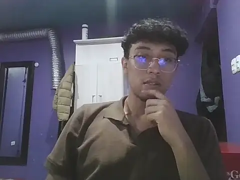 Snapshot of Fabpingon chatting on September 17, 2025, 6:26 am Fabpingon online show from September 17, 2025, 6:26 am