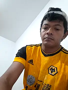 thegirlhot34 online show from March 17, 2026, 4:37 am