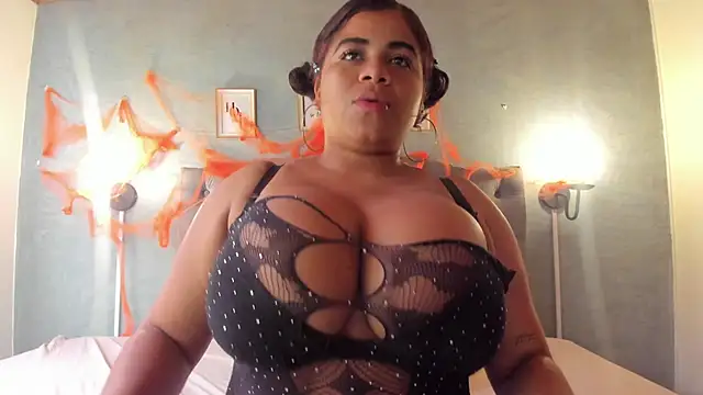 MeridaLane online show from October 19, 2025, 7:16 pm