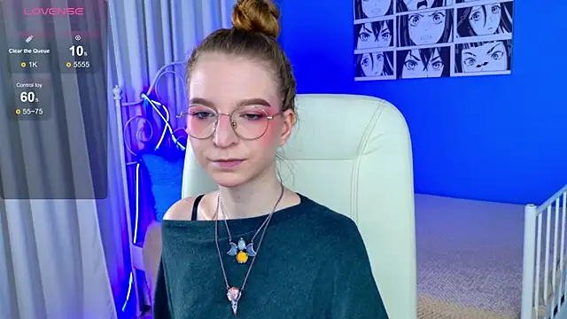 VioletShine online show from November 7, 2025, 10:09 am