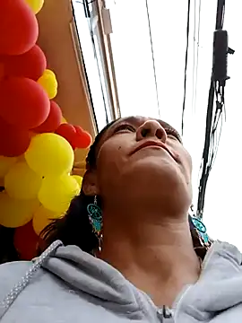 SAMANTA 09- online show from March 4, 2025, 2:42 pm