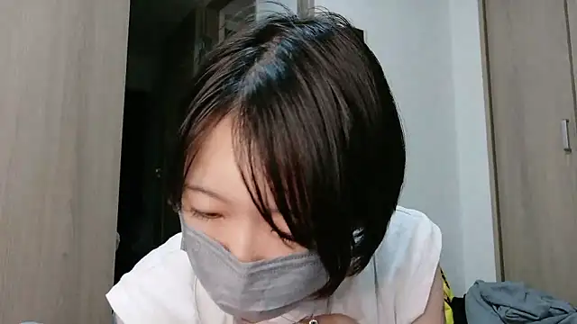 Snapshot of rei_0180 chatting on September 21, 2025, 5:51 pm rei 0180 online show from September 21, 2025, 5:51 pm