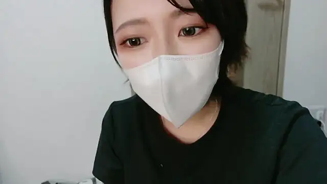 Snapshot of rei_0180 chatting on October 10, 2025, 3:35 pm rei 0180 online show from October 10, 2025, 3:35 pm