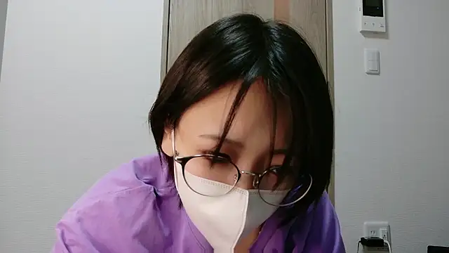 Snapshot of rei_0180 chatting on October 3, 2025, 5:36 pm rei 0180 online show from October 3, 2025, 5:36 pm