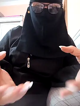 big yoyo online show from February 1, 2025, 10:44 pm