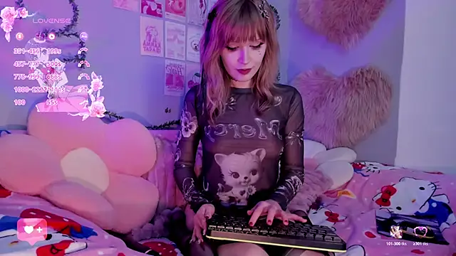 Snapshot of EvaStevs chatting on March 28, 2026, 10:22 pm EvaStevs online show from March 28, 2026, 10:22 pm