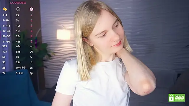 OdelinaFicken online show from February 12, 2026, 6:46 am