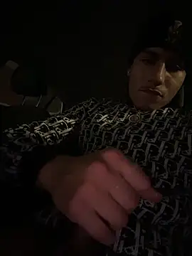 johnycash21 online show from January 7, 2026, 6:40 am