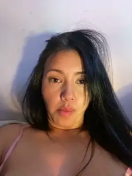Snapshot of sweet_kitty0110 chatting on January 20, 2025, 6:42 am sweet kitty0110 online show from January 20, 2025, 6:42 am