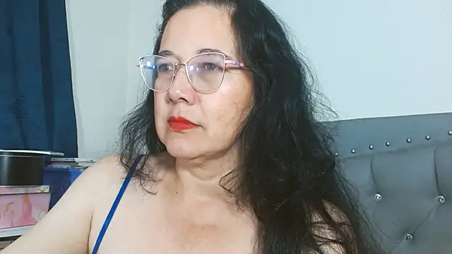 Snapshot of maturepriscila chatting on April 29, 2026, 6:58 pm maturepriscila online show from April 29, 2026, 6:58 pm