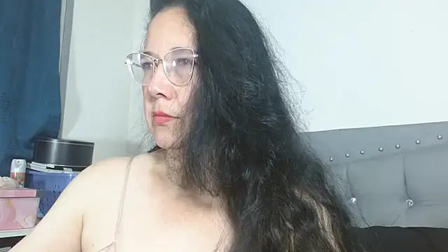 Snapshot of maturepriscila chatting on March 17, 2026, 1:25 pm maturepriscila online show from March 17, 2026, 1:25 pm